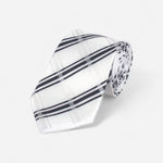 Cravate blanche à carreaux